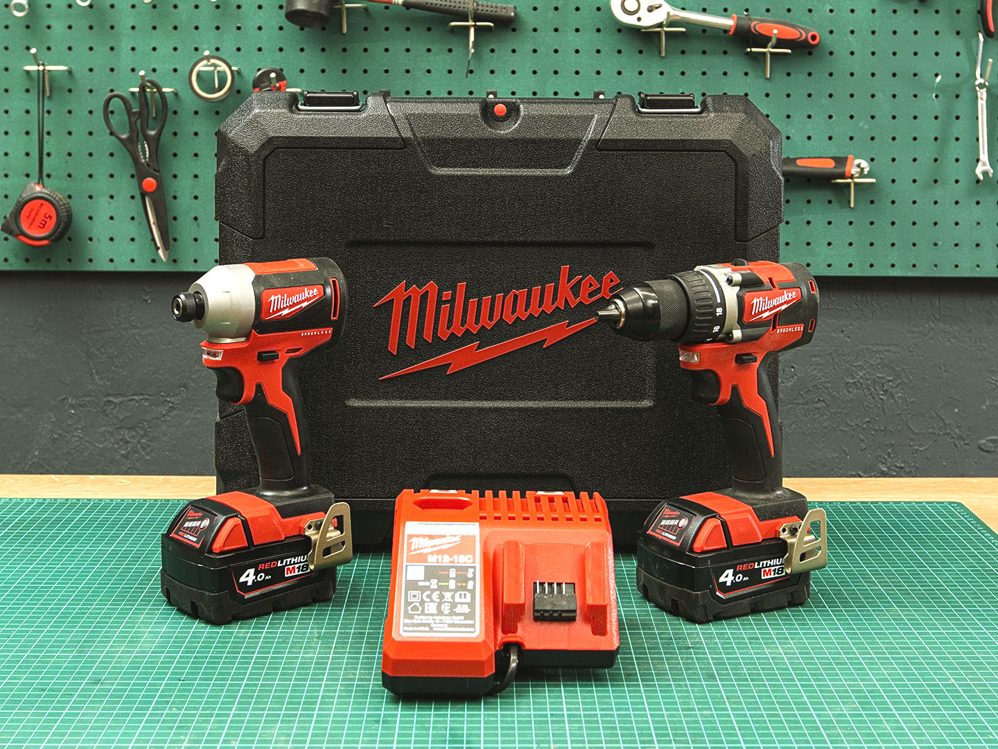 Набор инструментов Milwaukee M18 CBLID + M18 CBLDD  (02-04073)