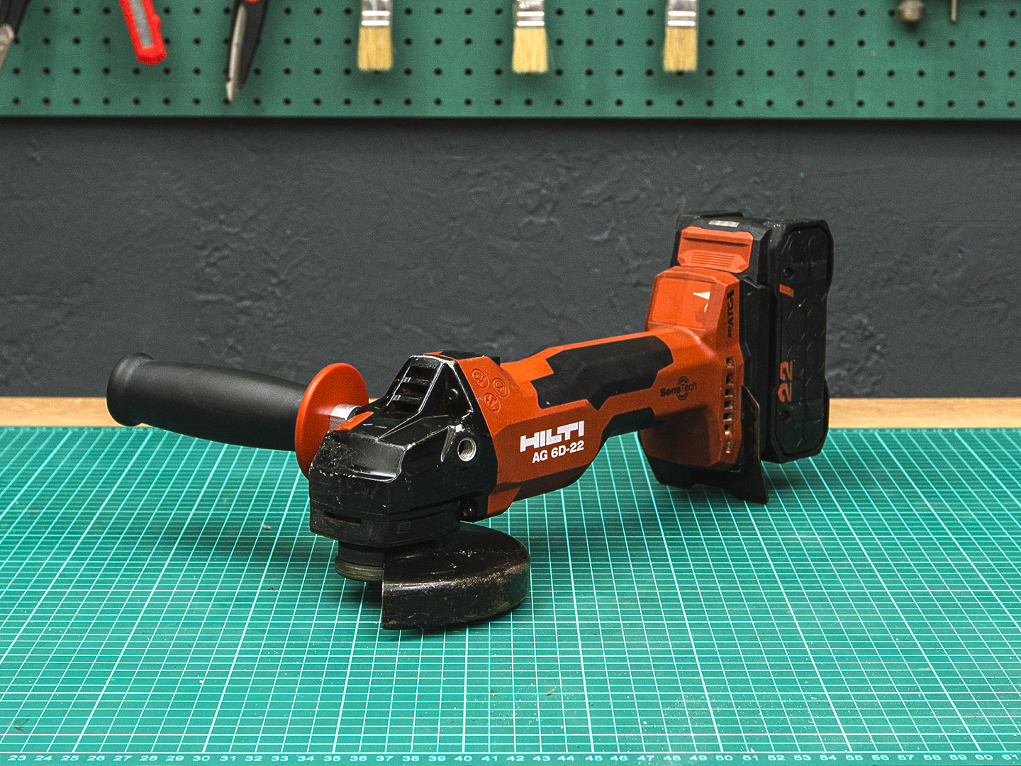 Углошлифовальная машина Hilti AG 6D-22 Nuron  (07-03064)